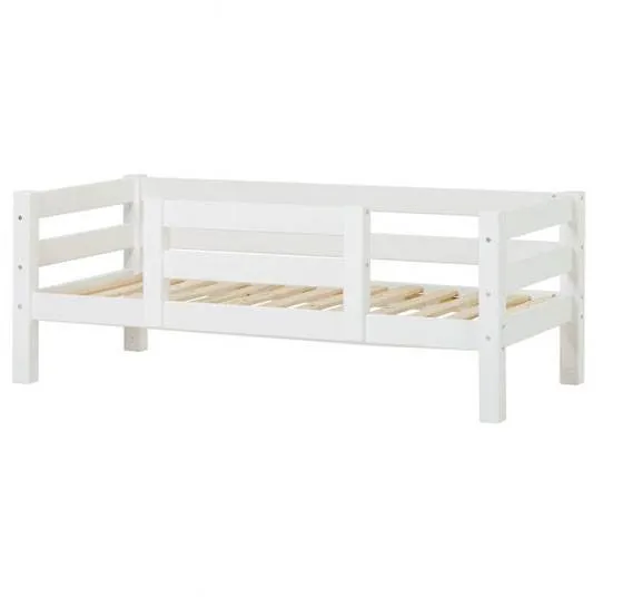 Hoppekids ECO Luxury Juniorsänky turvalaidalla 1/2 - 70x160 cm